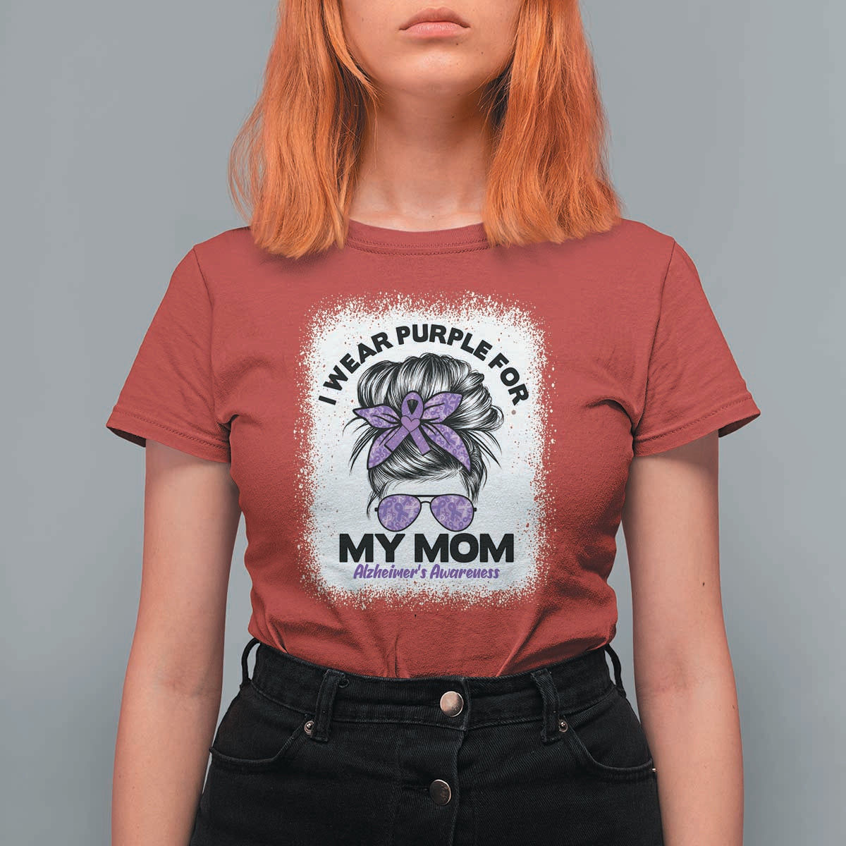 I Wear Purple For My Mom T Shirt For Women Alzheimers Awareness Messy Bun Graphic