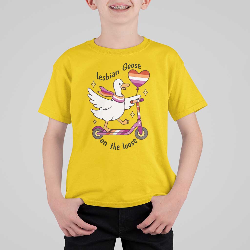 Lesbian Goose On The Loose T Shirt For Kid Funny LGBTQ Animal Pride Gift