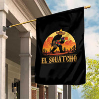 Funny El Squatcho Cinco De Mayo Fiesta Gift Garden Flag