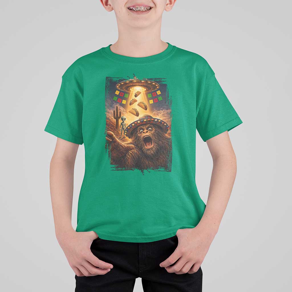 Funny Bigfoot Alien Selfie T Shirt For Kid Cinco De Mayo Party Gift
