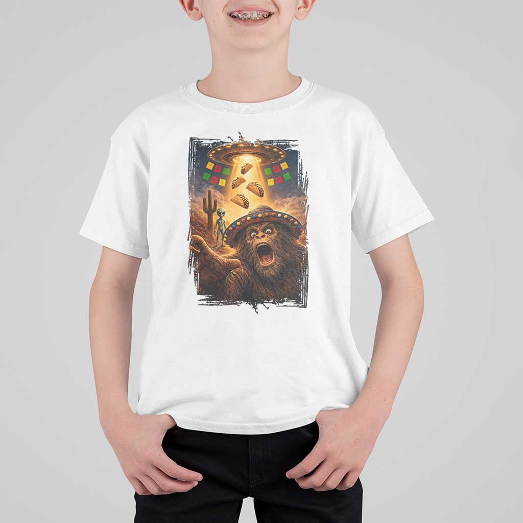 Funny Bigfoot Alien Selfie T Shirt For Kid Cinco De Mayo Party Gift
