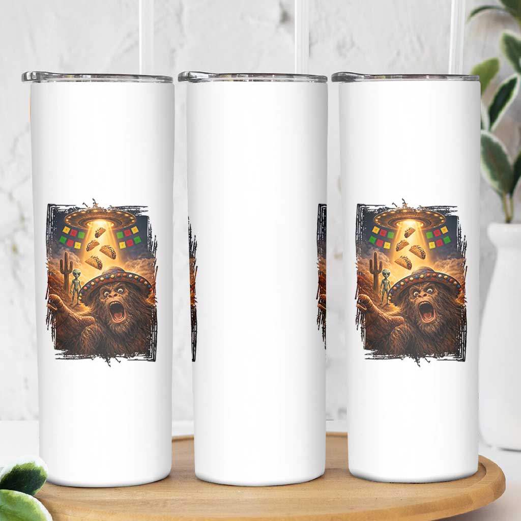 Funny Bigfoot Alien Selfie Skinny Tumbler Cinco De Mayo Party Gift