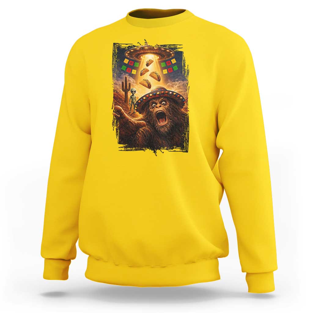 Funny Bigfoot Alien Selfie Sweatshirt Cinco De Mayo Party Gift