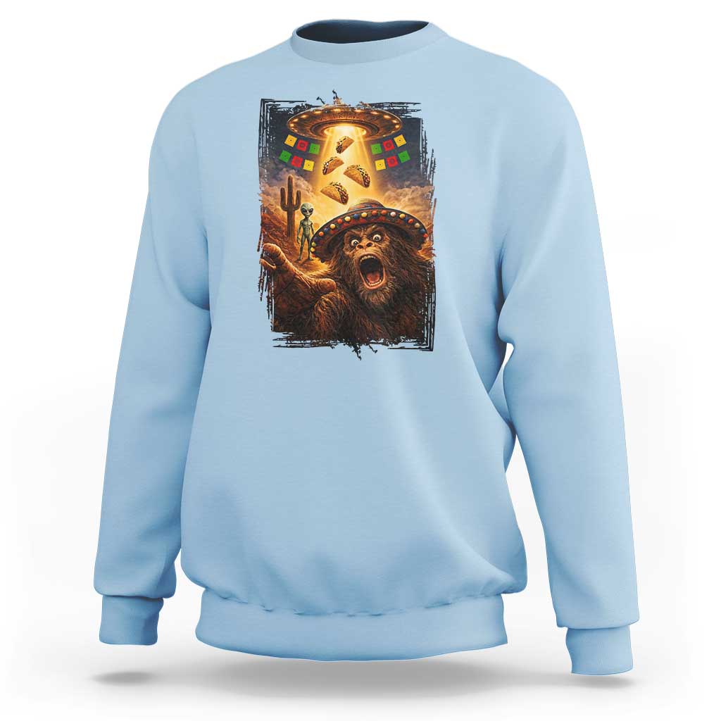 Funny Bigfoot Alien Selfie Sweatshirt Cinco De Mayo Party Gift