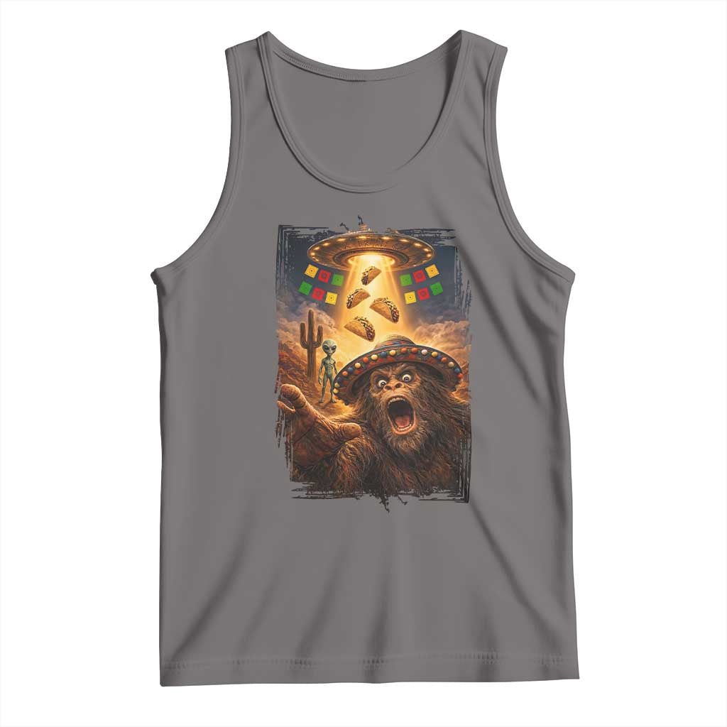 Funny Bigfoot Alien Selfie Tank Top Cinco De Mayo Party Gift