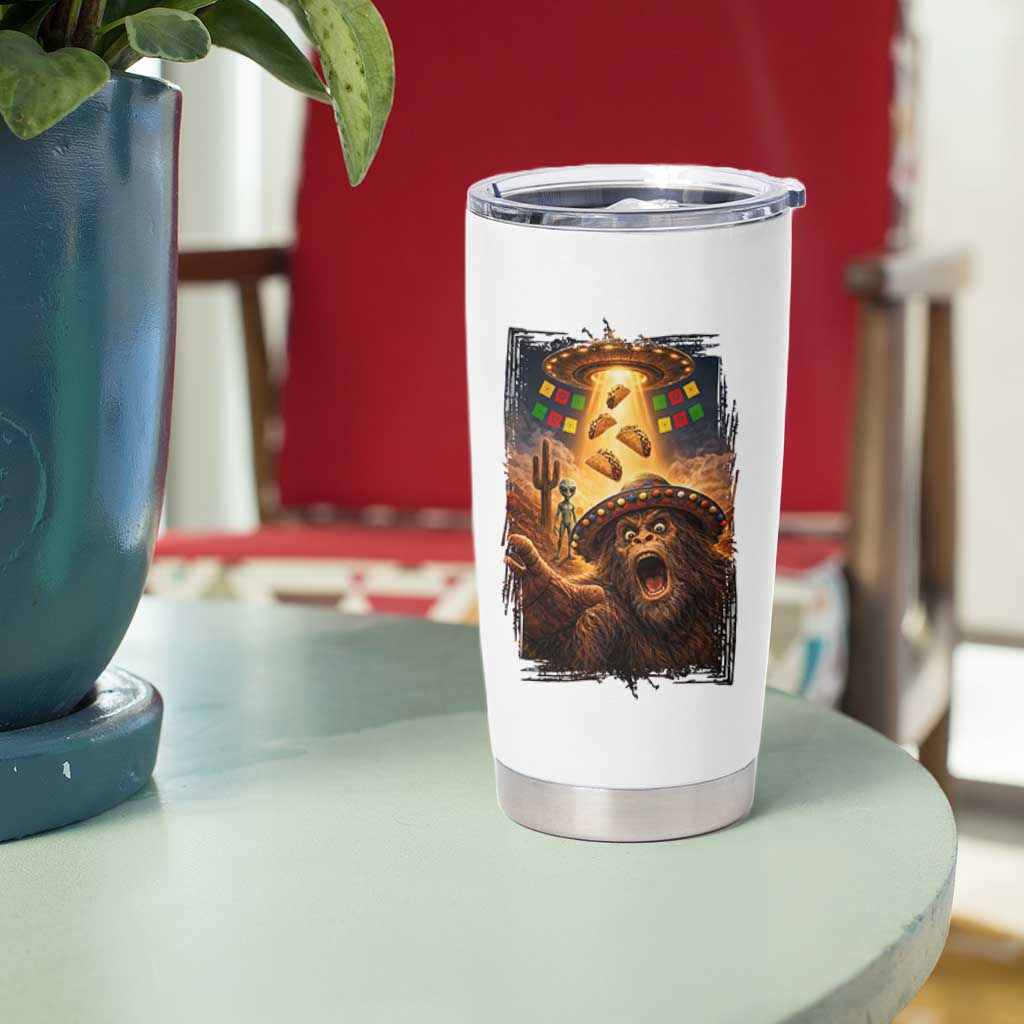 Funny Bigfoot Alien Selfie Tumbler Cup Cinco De Mayo Party Gift