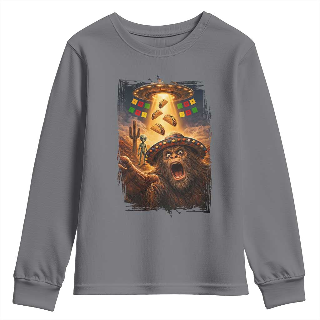 Funny Bigfoot Alien Selfie Youth Sweatshirt Cinco De Mayo Party Gift