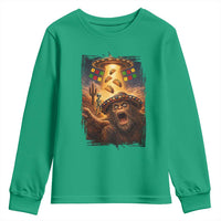Funny Bigfoot Alien Selfie Youth Sweatshirt Cinco De Mayo Party Gift