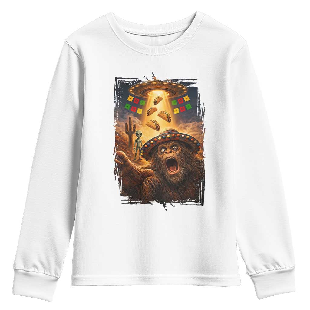 Funny Bigfoot Alien Selfie Youth Sweatshirt Cinco De Mayo Party Gift