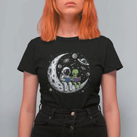 Funny Bookworm In Space T Shirt For Women Cute Astronaut And Alien Reading