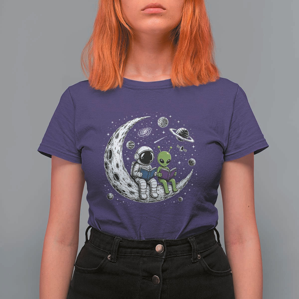 Funny Bookworm In Space T Shirt For Women Cute Astronaut And Alien Reading