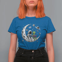 Funny Bookworm In Space T Shirt For Women Cute Astronaut And Alien Reading