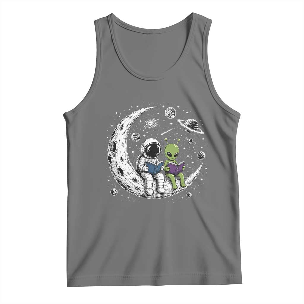 Funny Bookworm In Space Tank Top Cute Astronaut And Alien Reading