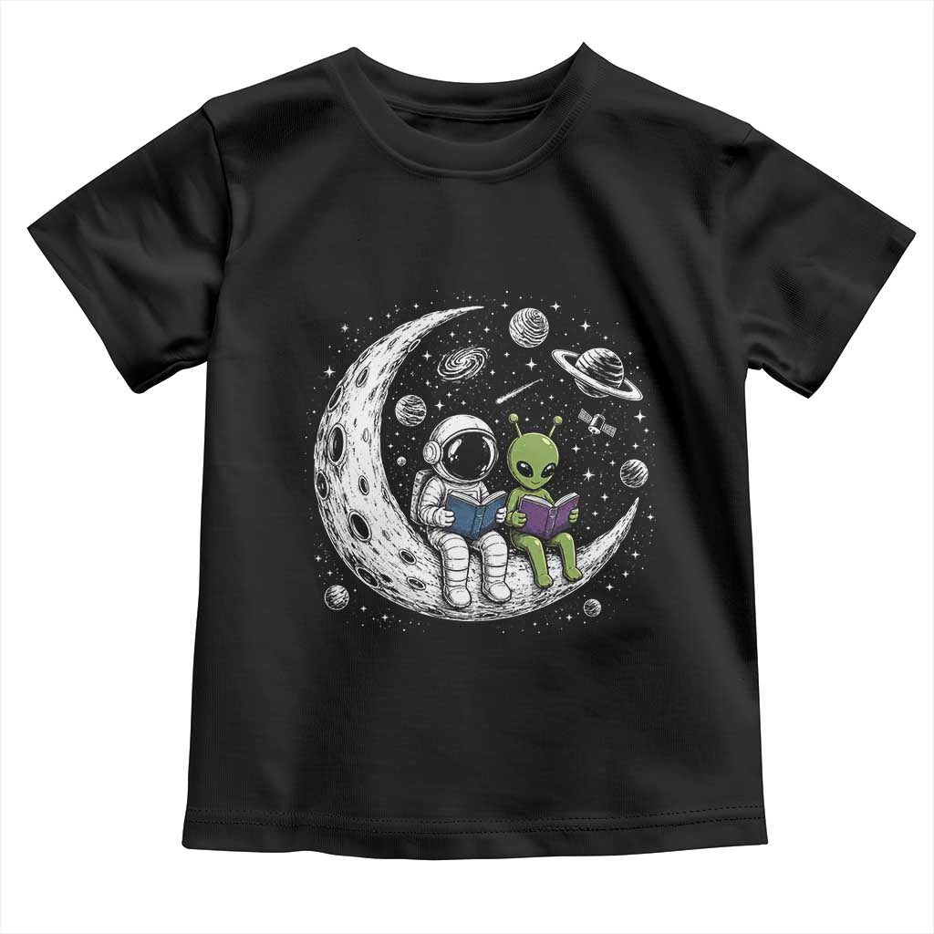 Funny Bookworm In Space Toddler T Shirt Cute Astronaut And Alien Reading