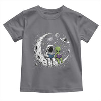 Funny Bookworm In Space Toddler T Shirt Cute Astronaut And Alien Reading