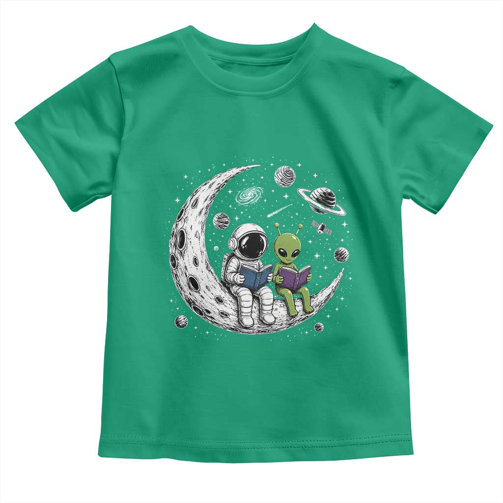 Funny Bookworm In Space Toddler T Shirt Cute Astronaut And Alien Reading