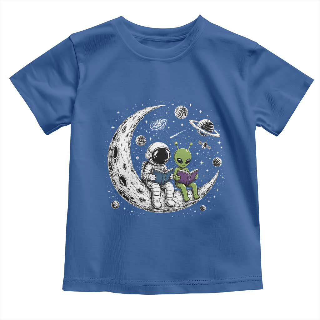 Funny Bookworm In Space Toddler T Shirt Cute Astronaut And Alien Reading