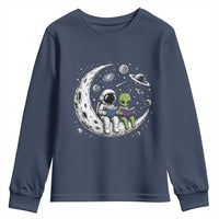 Funny Bookworm In Space Youth Sweatshirt Cute Astronaut And Alien Reading