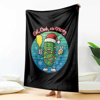 Funny Pickleball Christmas Throw Blanket Eat Dink And Be Merry Gift For Players - Wonder Print Shop