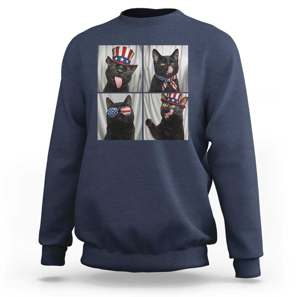 Funny Patriotic Black British Shorthair Cat Selfie Sweatshirt