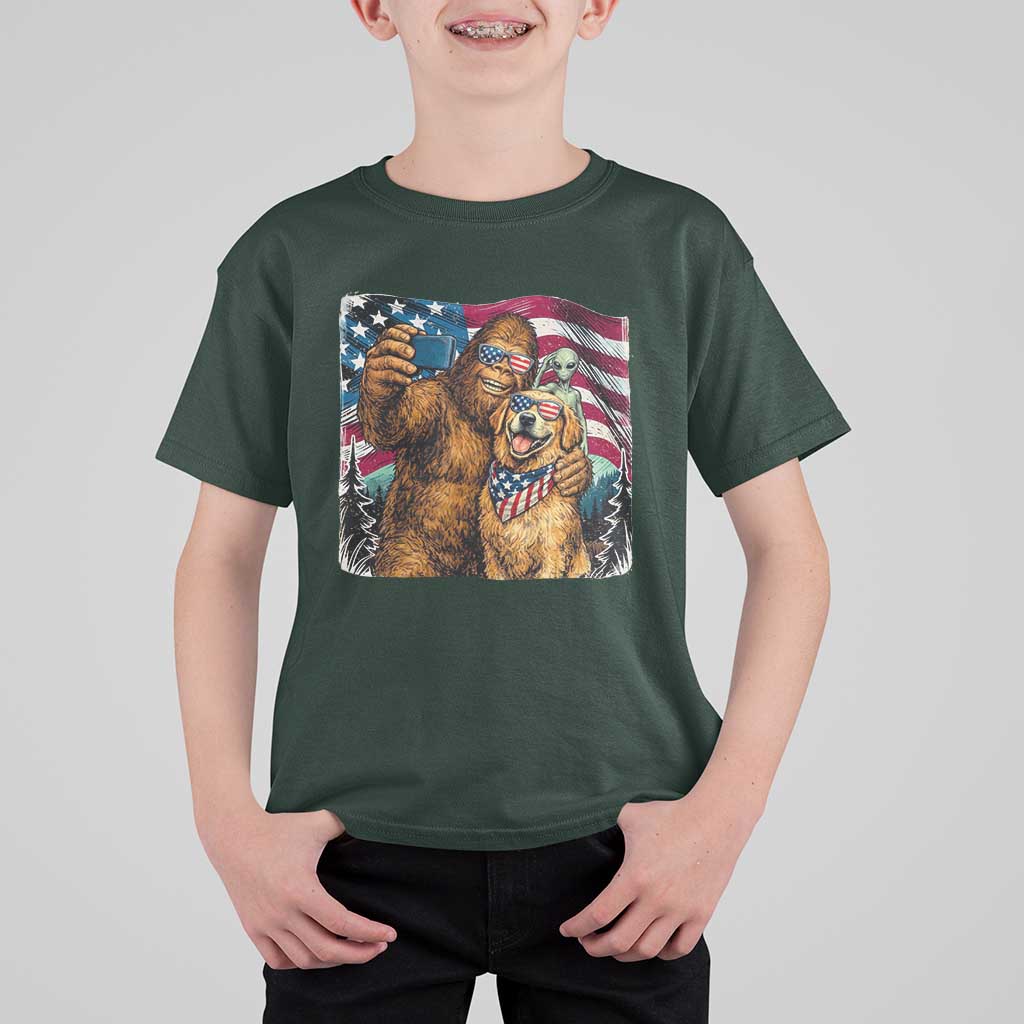 Funny Patriotic Bigfoot Golden Retriever Selfie Squad T Shirt For Kid