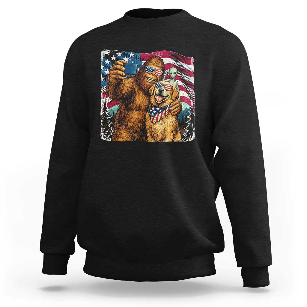 Funny Patriotic Bigfoot Golden Retriever Selfie Squad Sweatshirt