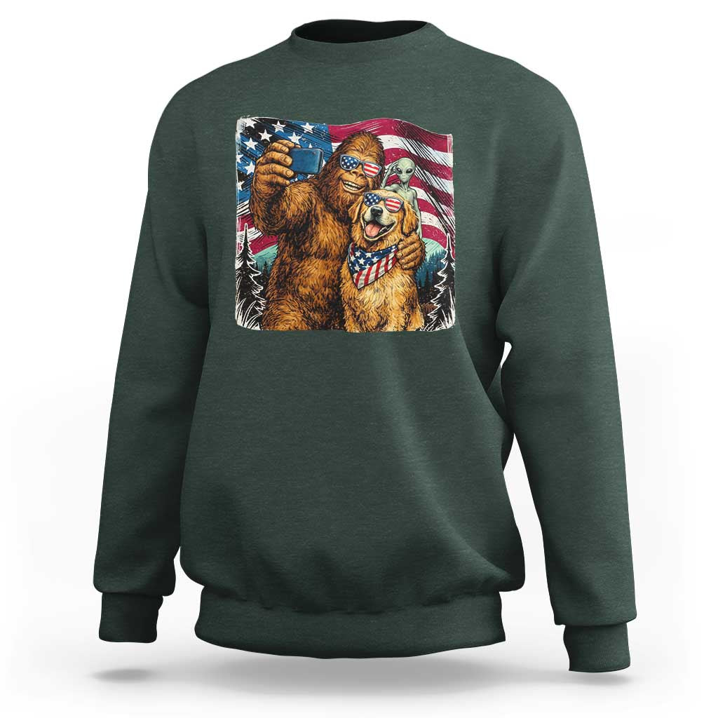 Funny Patriotic Bigfoot Golden Retriever Selfie Squad Sweatshirt