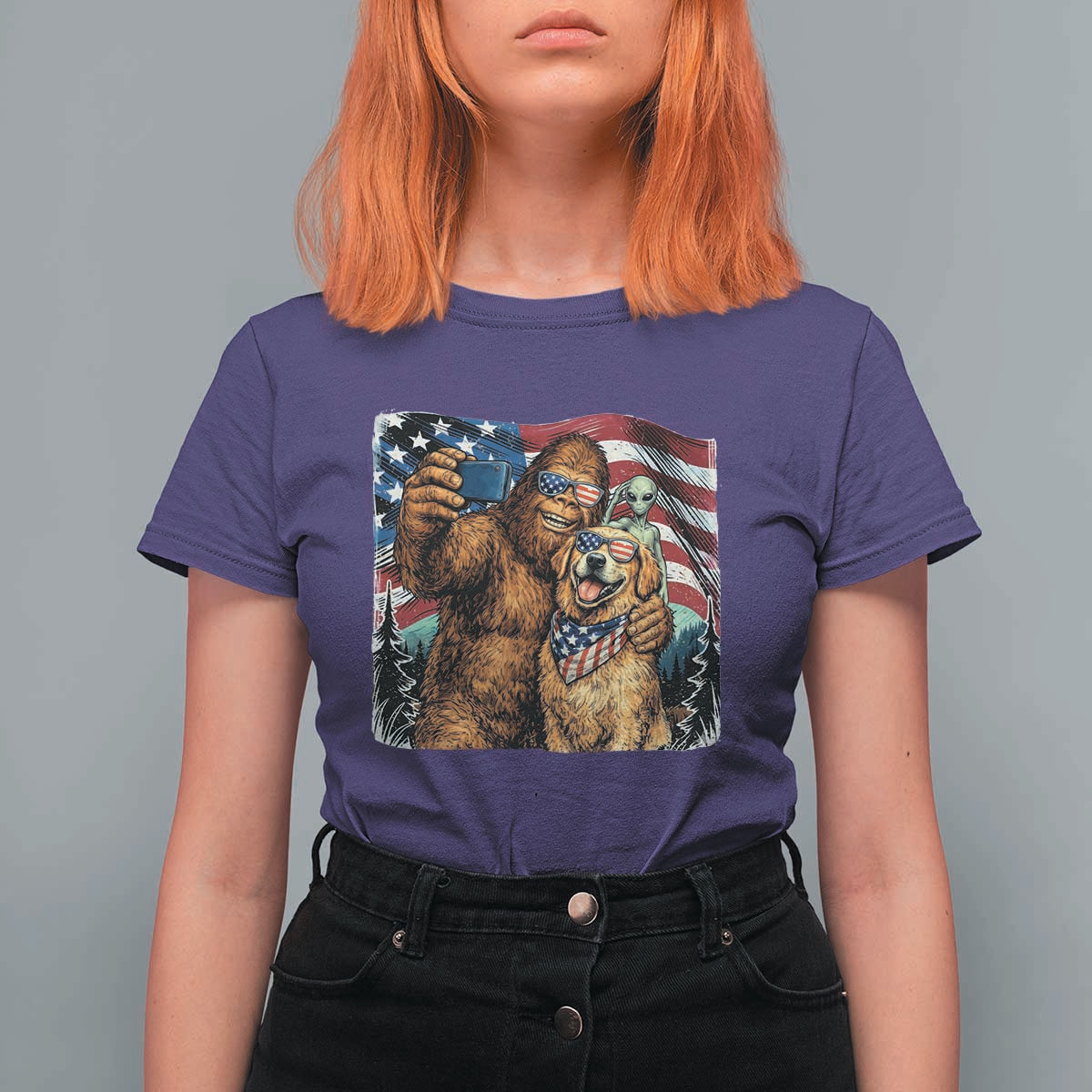Funny Patriotic Bigfoot Golden Retriever Selfie Squad T Shirt For Women