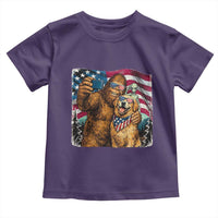Funny Patriotic Bigfoot Golden Retriever Selfie Squad Toddler T Shirt