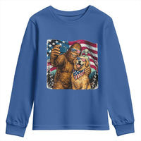 Funny Patriotic Bigfoot Golden Retriever Selfie Squad Youth Sweatshirt