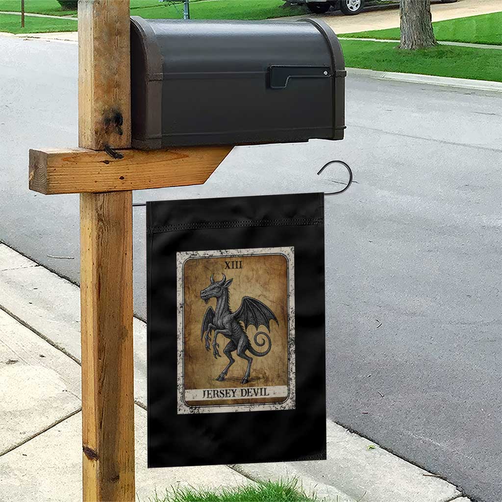 Jersey Devil Garden Flag Horror Tarot Card Urban Legends Gift - Wonder Print Shop