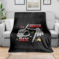 Six And Seven Meme Skeleton Throw Blanket Funny Trendy Christmas Party Gift - Wonder Print Shop