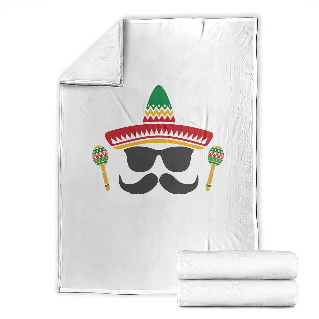 Funny Cinco De Mayo Maracas Characte Throw Blanket Fiesta Party Gift