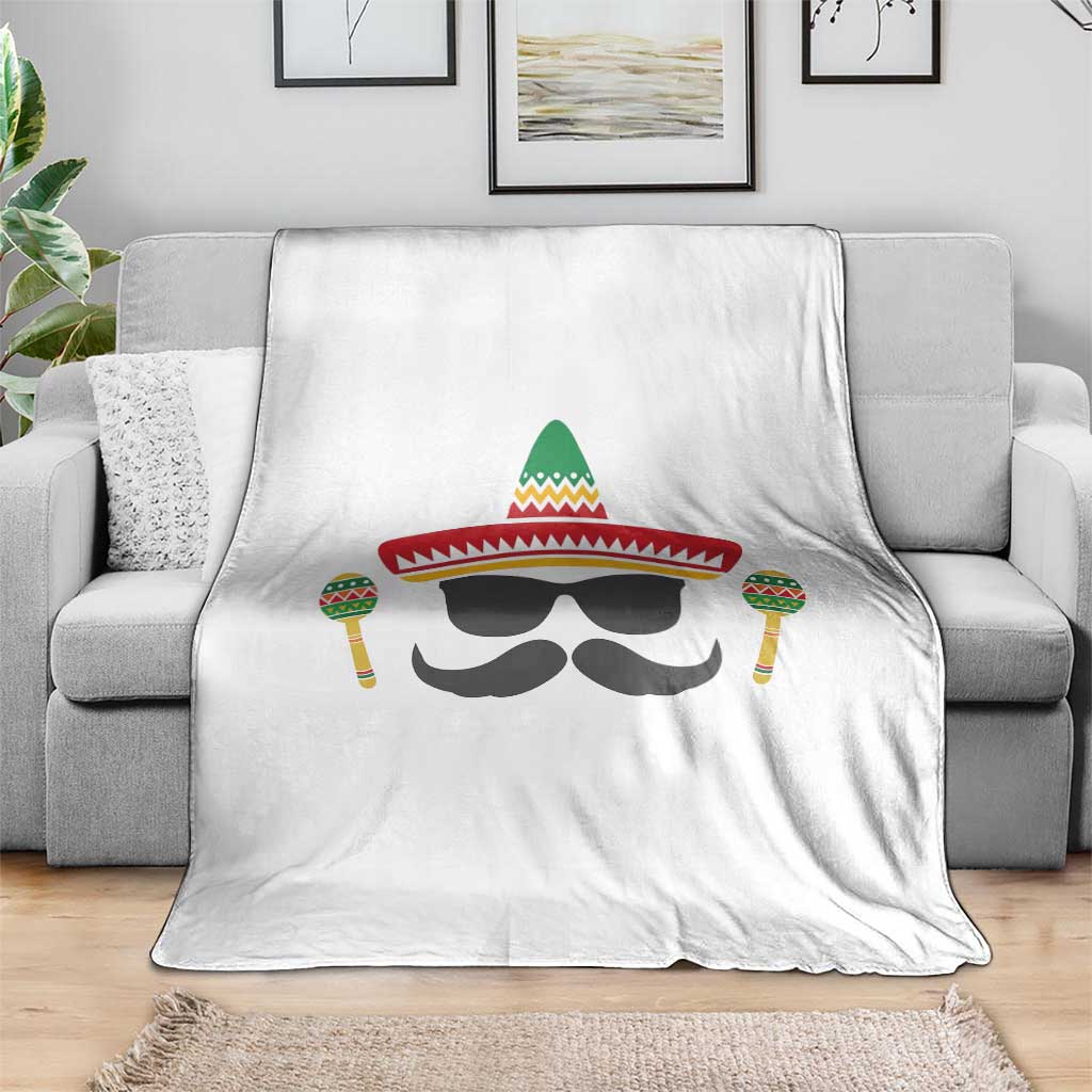 Funny Cinco De Mayo Maracas Characte Throw Blanket Fiesta Party Gift