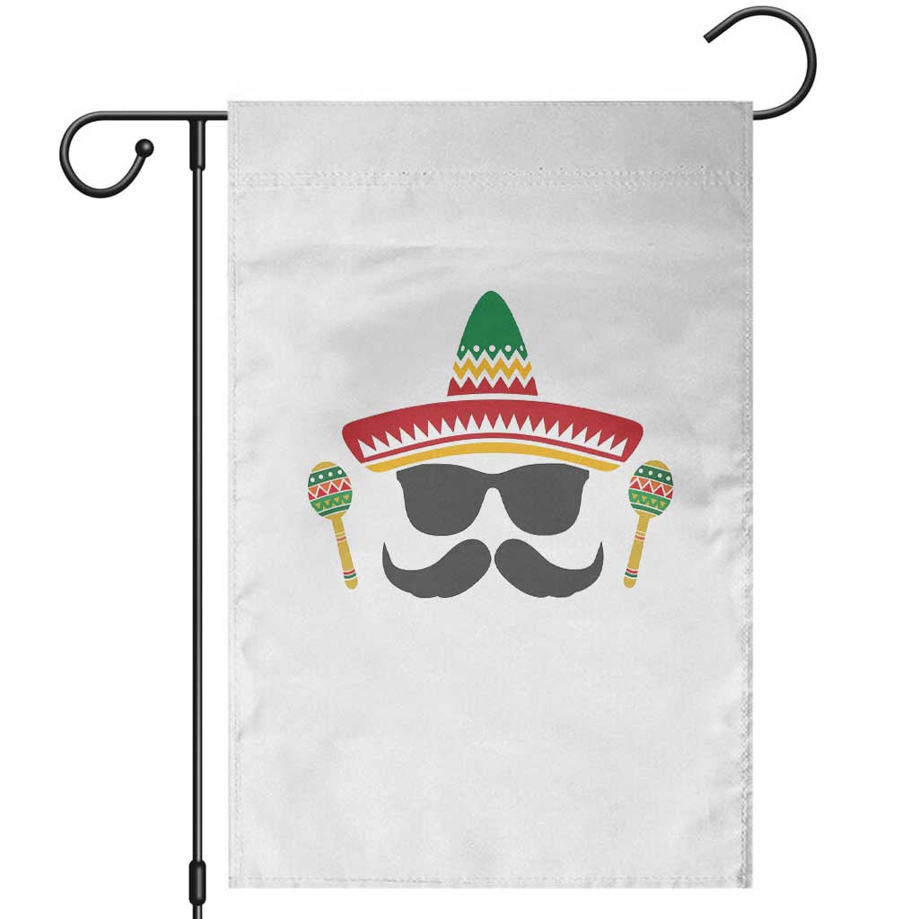 Funny Cinco De Mayo Maracas Characte Garden Flag Fiesta Party Gift