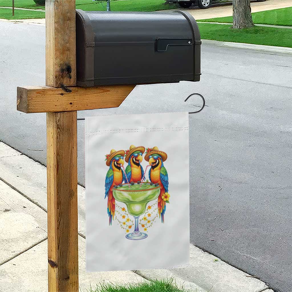 Cinco De Mayo Summer Party Garden Flag Funny Parrots Drinking Margaritas
