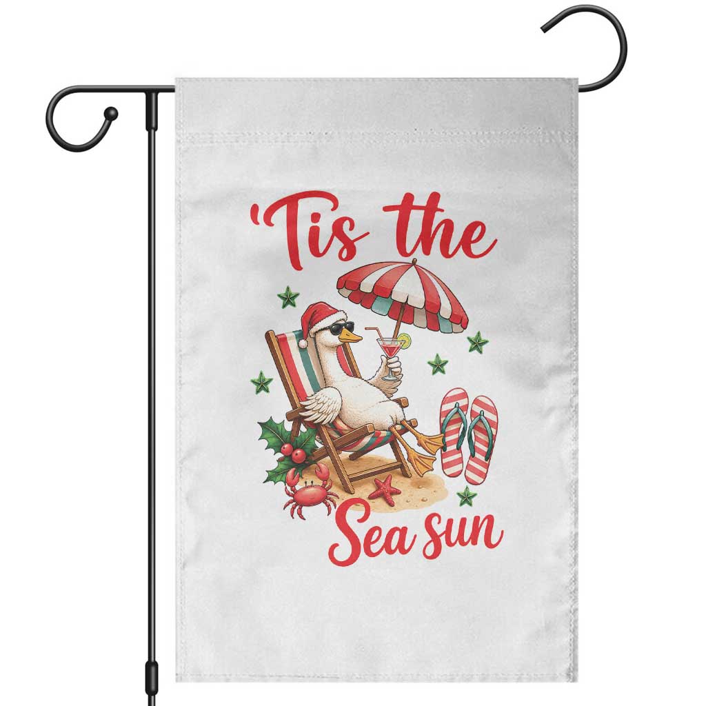 Funny Christmas In July Goose Garden Flag Tropical Summer Beach Party