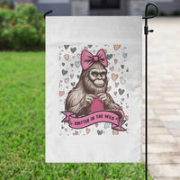 Funny Bigfoot Knitting Garden Flag Knitter In The Wild - Wonder Print Shop