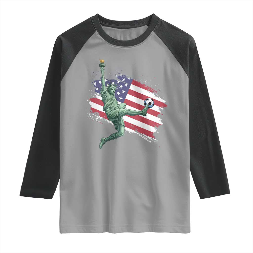 Funny Statue Of Liberty Playing Soccer Raglan Shirt New Yorker Fan Gift