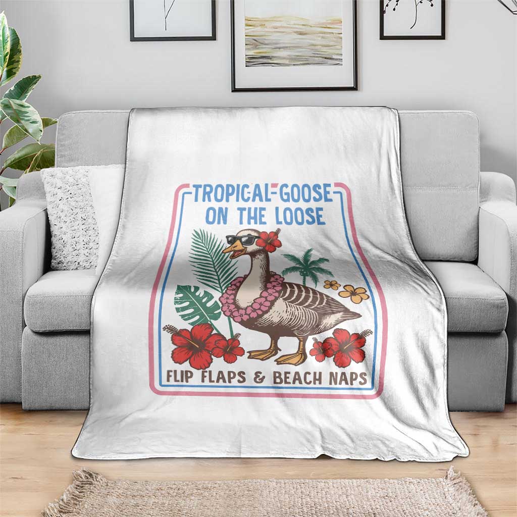 Funny Hawaiian Beach Vacation Graphic Throw Blanket Tropical Goose On The Loose