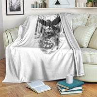 Gothic Raven On Skull With Full Moon Throw Blanket - Wonder Print Shop