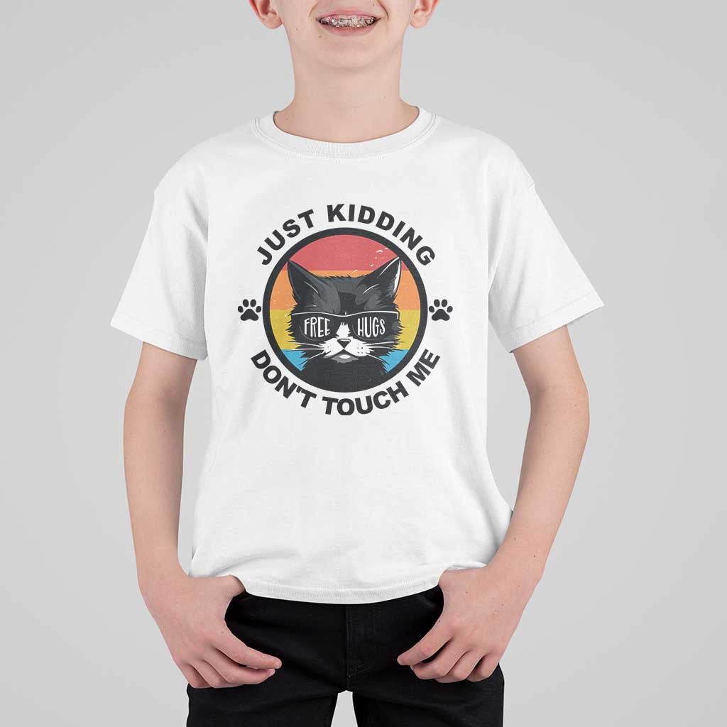 Black Cat Lovers T Shirt For Kid Free Hugs Just Kidding Do Not Touch Me Gift - Wonder Print Shop