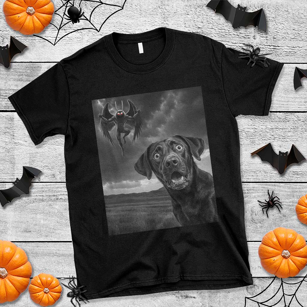Funny Labrador Selfie With Mothman T Shirt Cryptid Gift - Wonder Print Shop