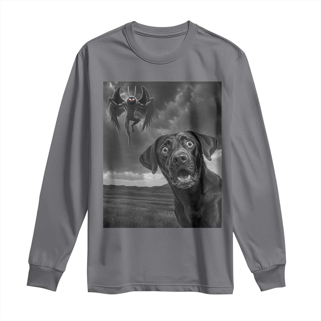 Funny Labrador Selfie With Mothman Long Sleeve Shirt Cryptid Gift - Wonder Print Shop