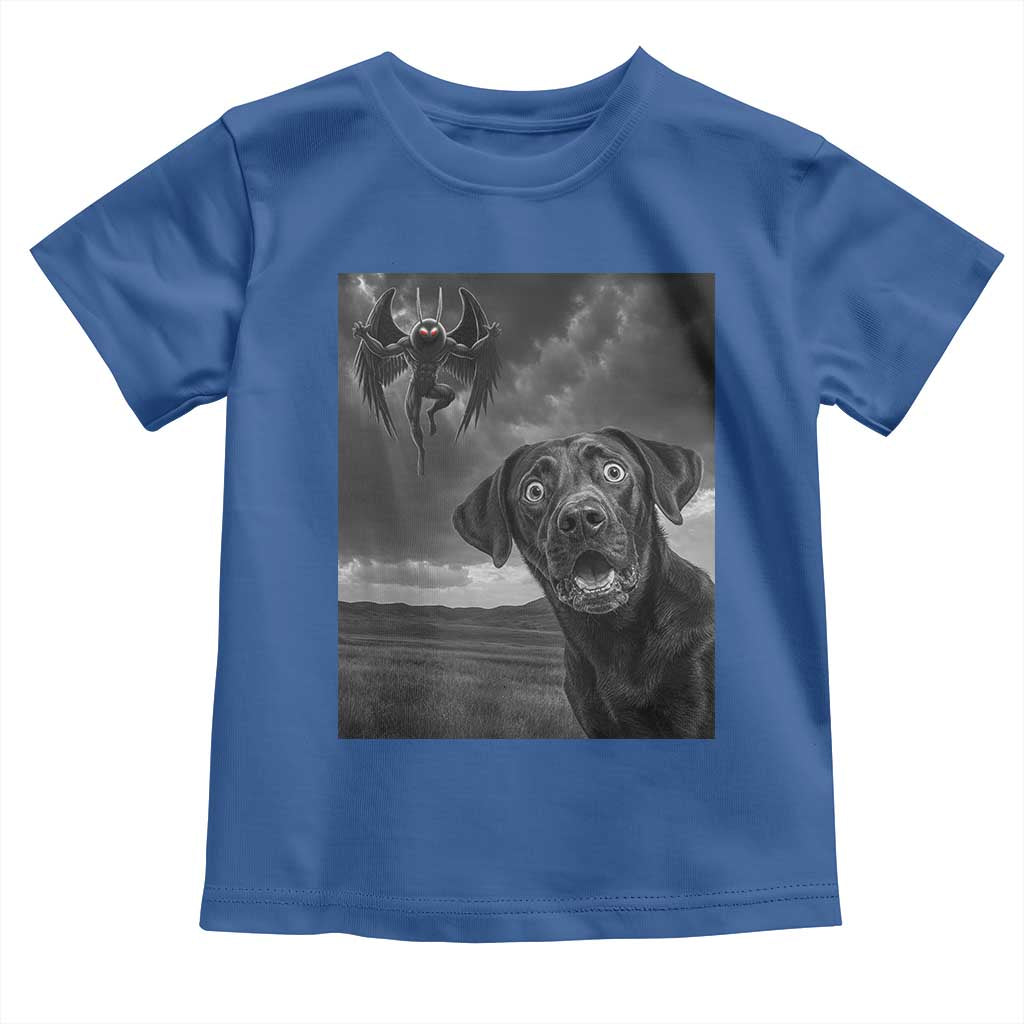 Funny Labrador Selfie With Mothman Toddler T Shirt Cryptid Gift - Wonder Print Shop