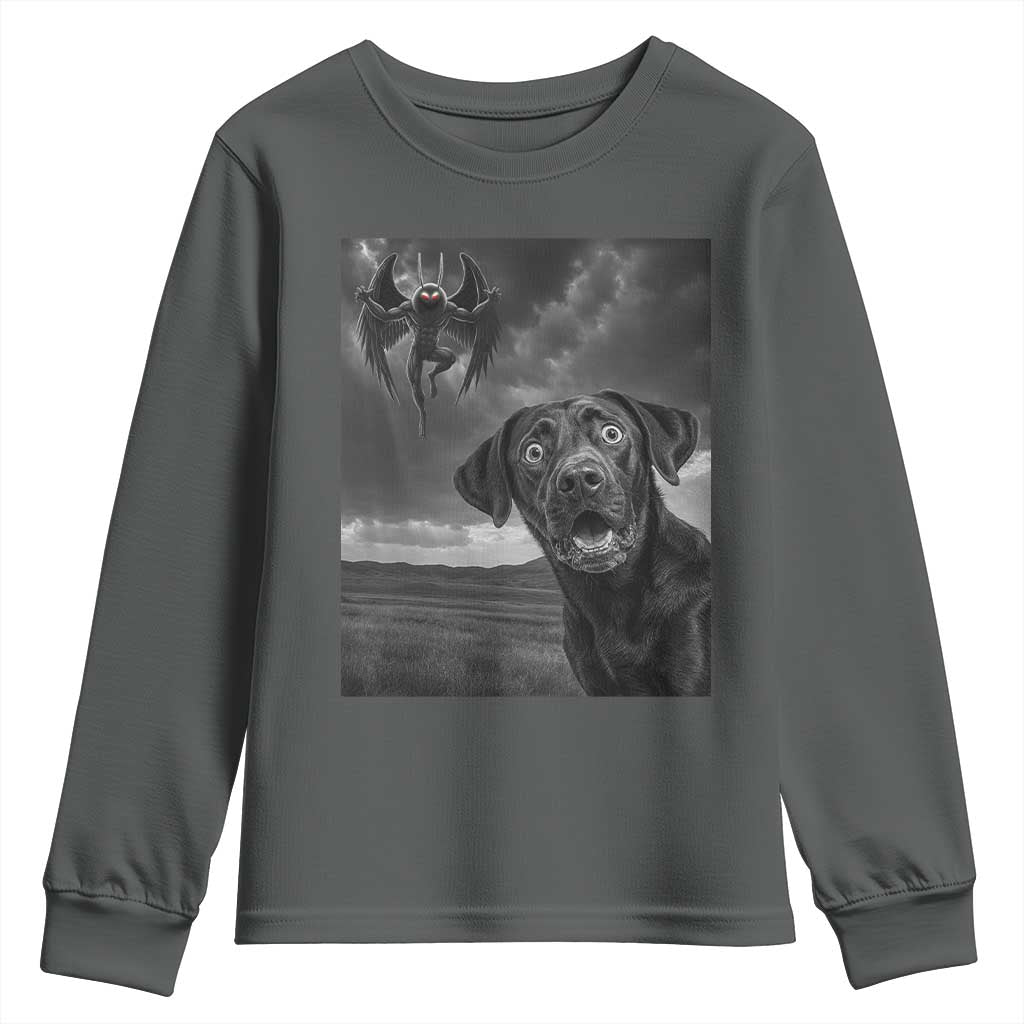 Funny Labrador Selfie With Mothman Youth Sweatshirt Cryptid Gift - Wonder Print Shop