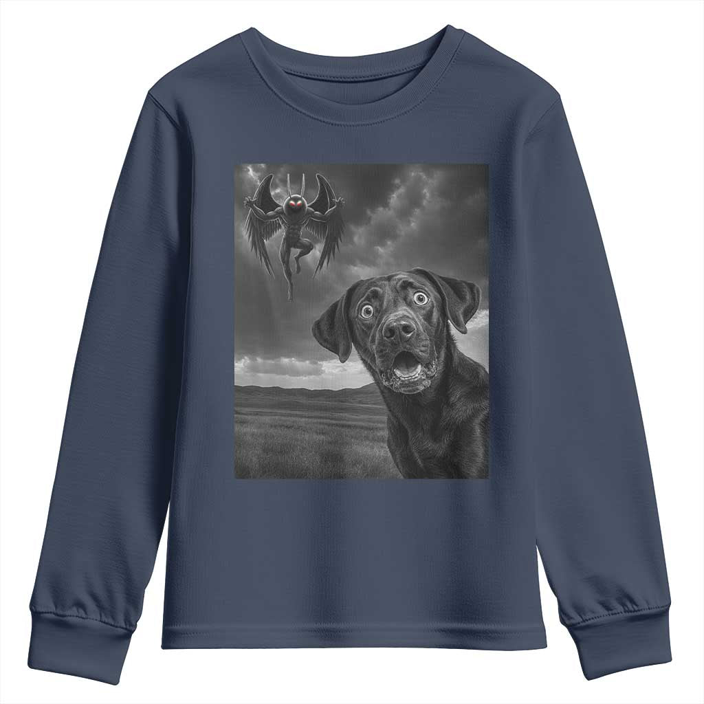 Funny Labrador Selfie With Mothman Youth Sweatshirt Cryptid Gift - Wonder Print Shop