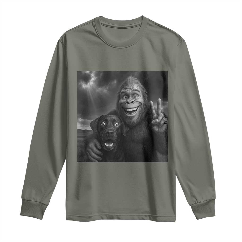 Cute Labrador Selfie With Bigfoot Long Sleeve Shirt Funny Cryptid - Wonder Print Shop