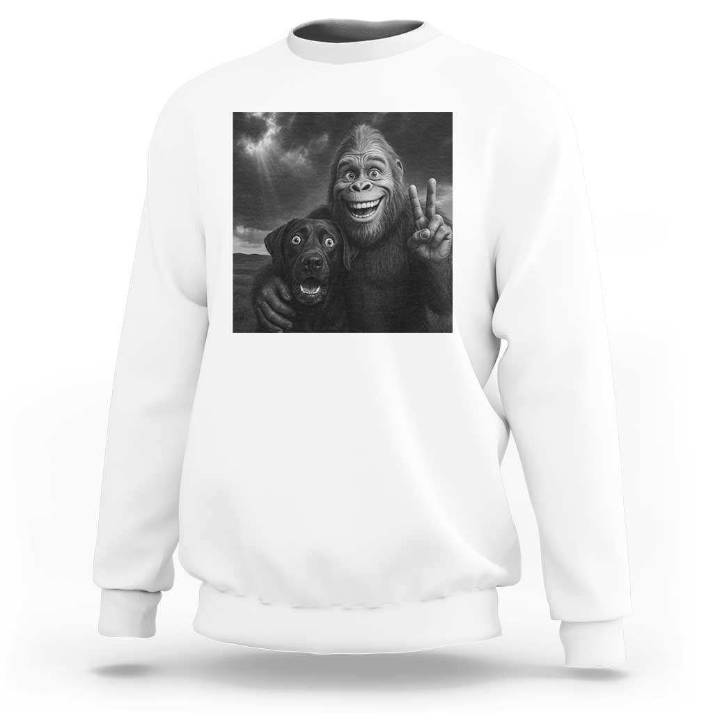 Cute Labrador Selfie With Bigfoot Sweatshirt Funny Cryptid - Wonder Print Shop