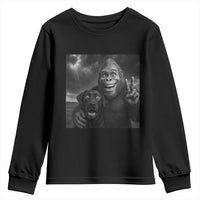 Cute Labrador Selfie With Bigfoot Youth Sweatshirt Funny Cryptid - Wonder Print Shop